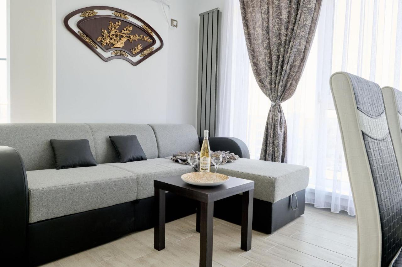 Moon Sea View Apartment - Spa N Pools Resort Mamaia Exteriér fotografie