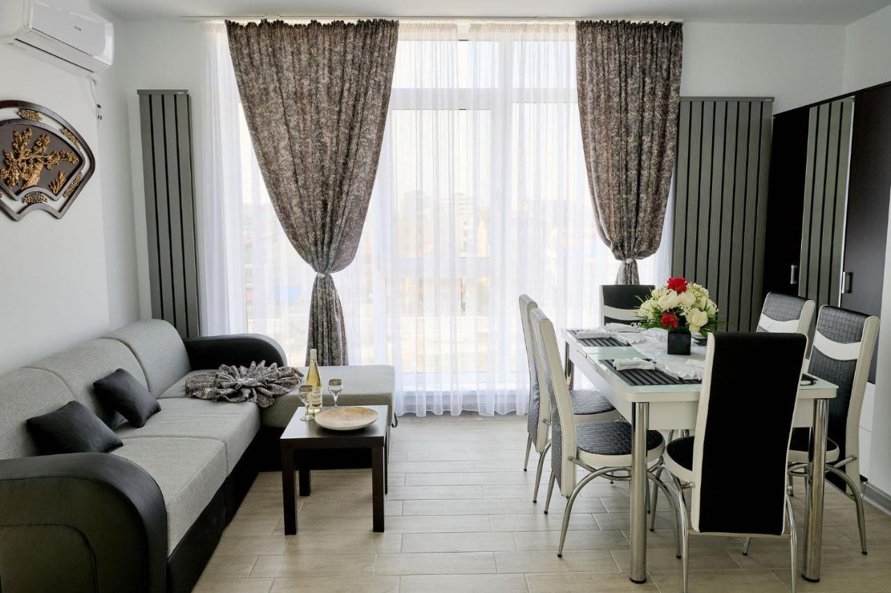 Moon Sea View Apartment - Spa N Pools Resort Mamaia Exteriér fotografie