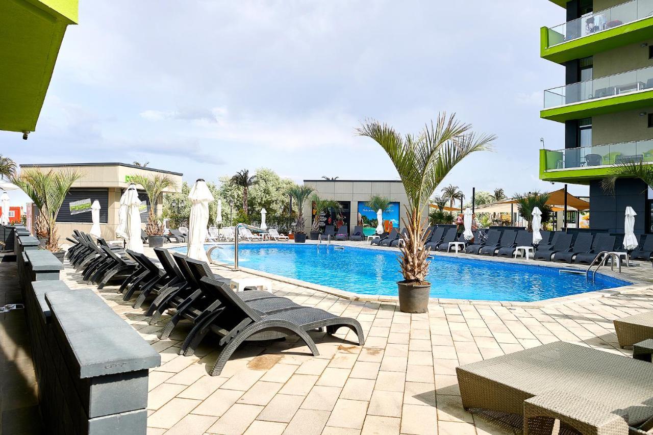 Moon Sea View Apartment - Spa N Pools Resort Mamaia Exteriér fotografie